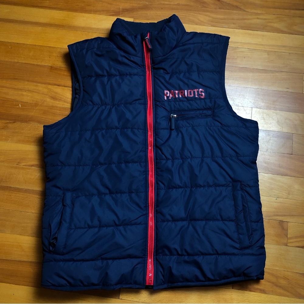 NFL Patriots Zip Front Puffer Vest Sz M